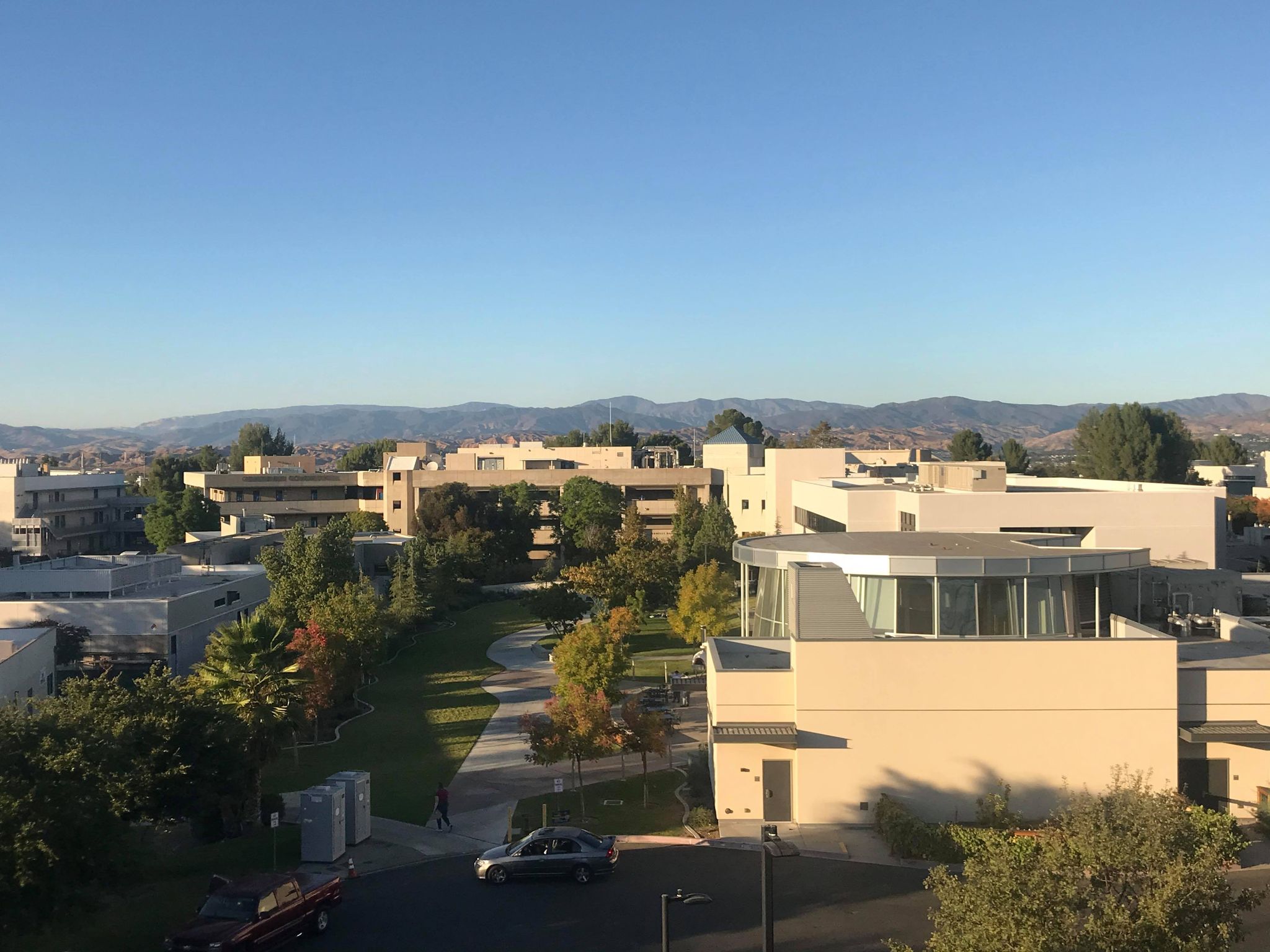 college-of-the-canyons-prepares-for-a-possible-return-of-in-person-labs-in-fall-2021-canyons-news